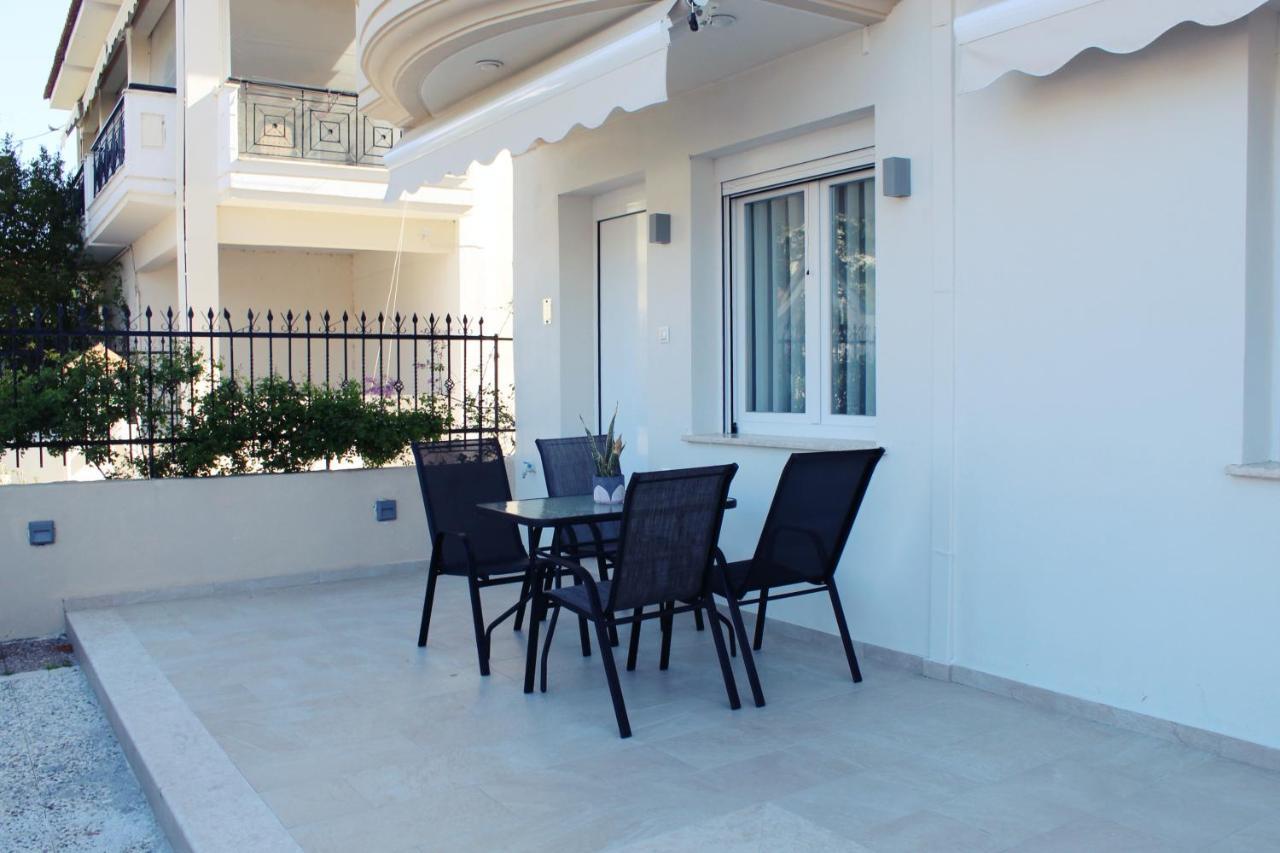 Saan Luxury Living Apartment Nea Kallikrateia Exterior foto