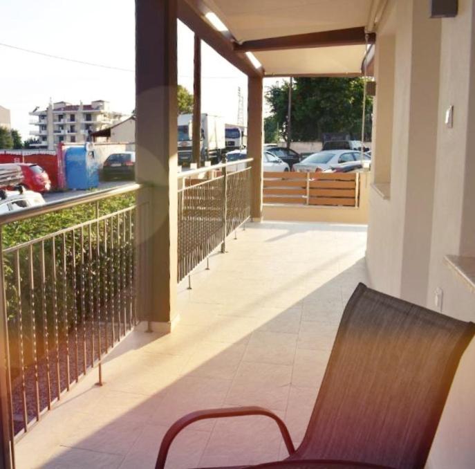 Saan Luxury Living Apartment Nea Kallikrateia Exterior foto
